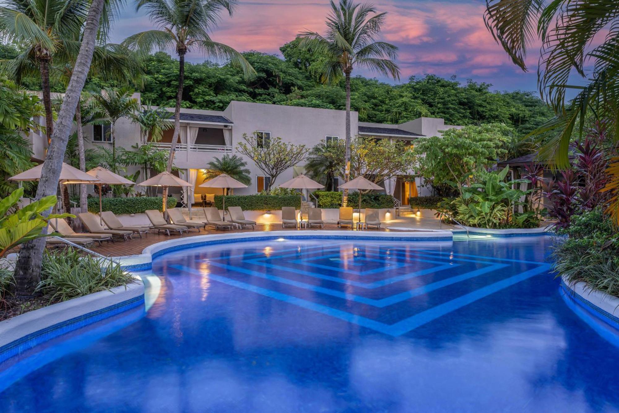 Waves Resort & Spa, Barbados, An Autograph Collection All-Inclusive Resort Saint James Exteriör bild
