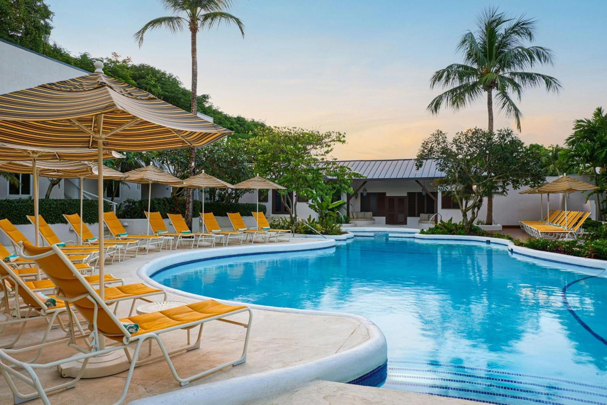 Waves Resort & Spa, Barbados, An Autograph Collection All-Inclusive Resort Saint James Exteriör bild